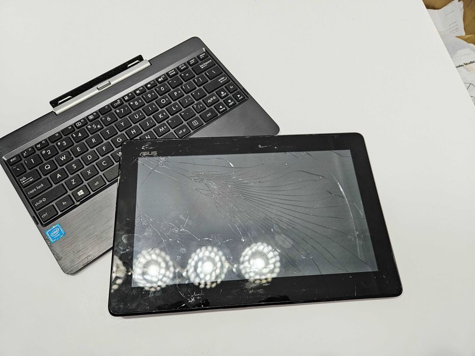 Tablet Asus Transformer 2w1