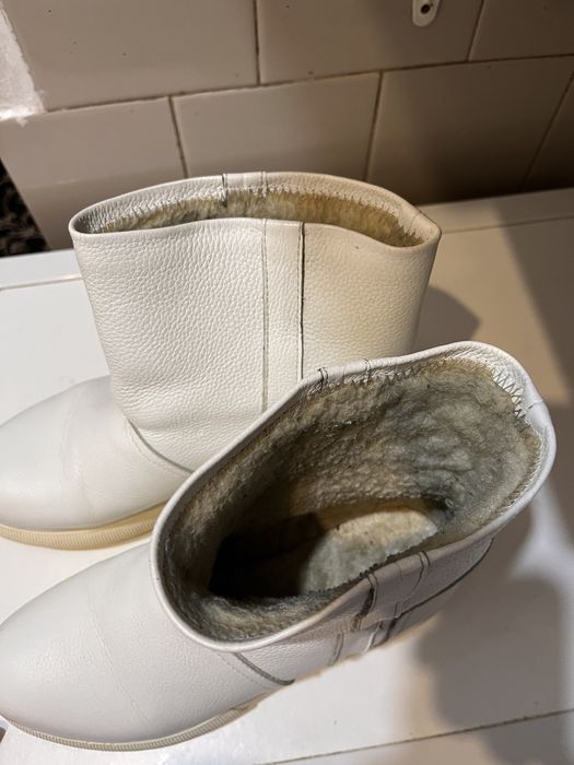 Зимні шкіряні сапоги білі