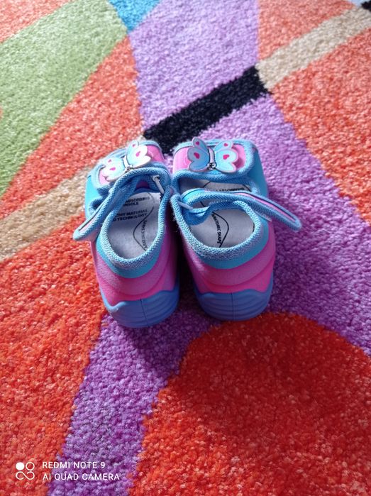 Sandałki rozmiar 22