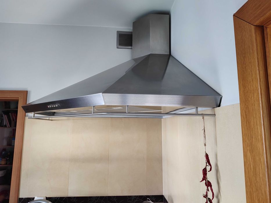 Okap kuchenny Pyramis