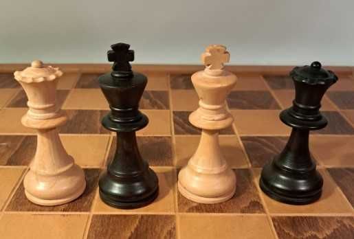 Vendo Jogo de Xadrez - Staunton Schaakspel