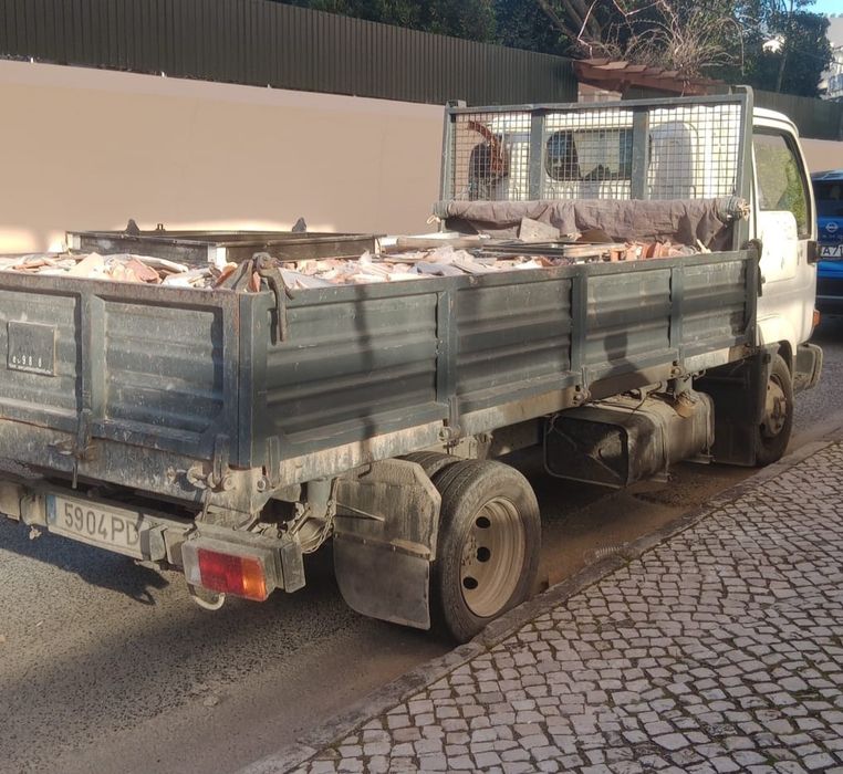 CONTENTORES e CARRINHAS p/resíduos de jardinagem lixo entulho de obras