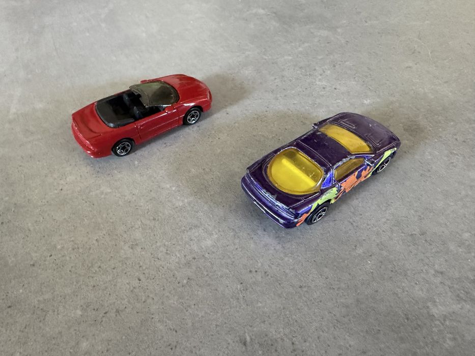 Resoraki Matchbox 2X Chevrolet Camaro Convertible / Z28