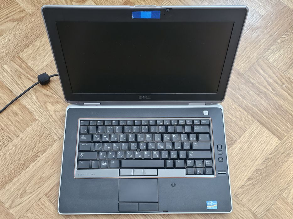 Ноутбук Dell e6420 /ssd 120/ 4Gb оперативна.