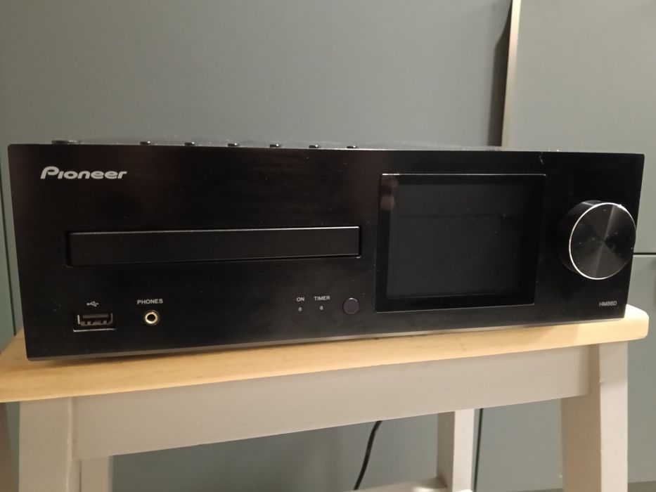 Amplituner Pioneer HM86D