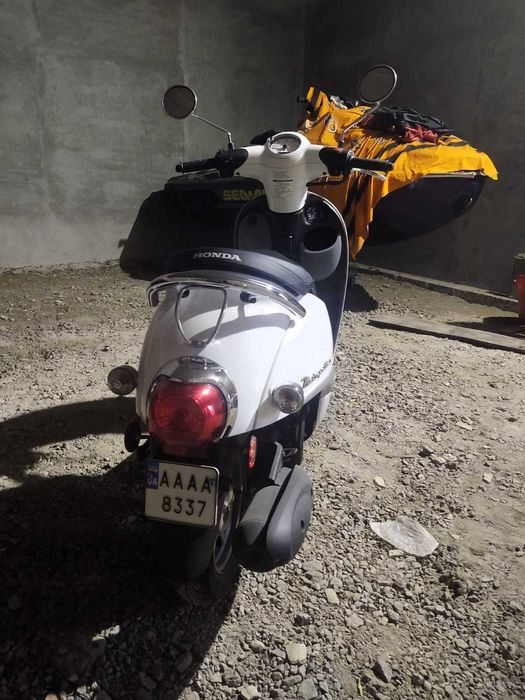Скутер Honda Metropolitan NCW50 1000 км.