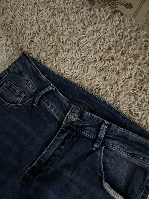 Джинсы Bootcut