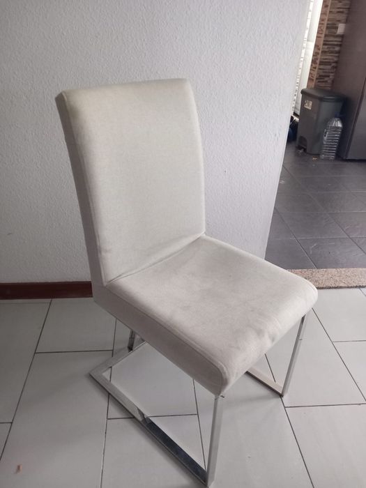 6 Cadeiras de sala de jantar