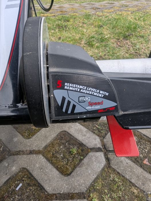 Trenażer Elite Volare mag +opona schwalbe insider