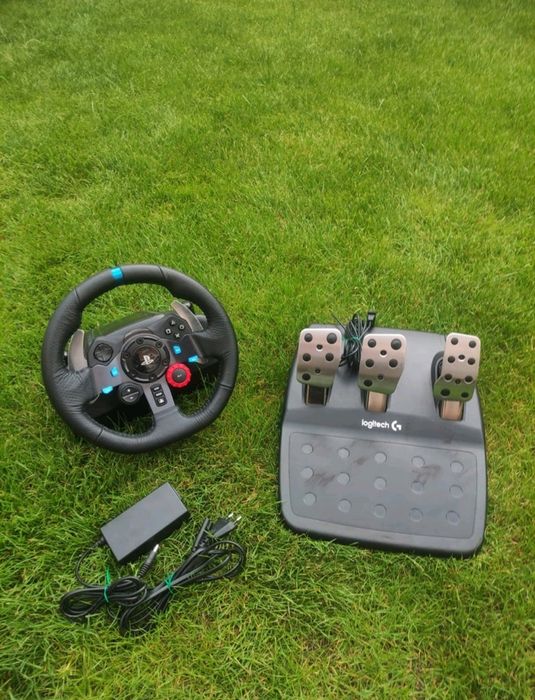 LOGITECH G29 volante e pedais simracing playseat gaming PlayStation