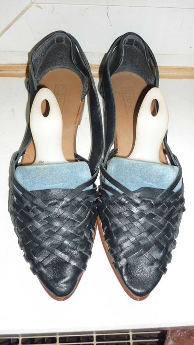 Topshop- skórzane letnie buty  r; 38