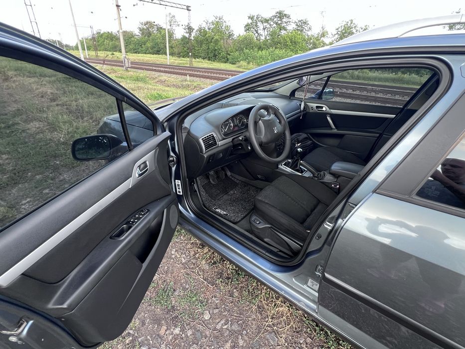 Продаж Пежо 407SW