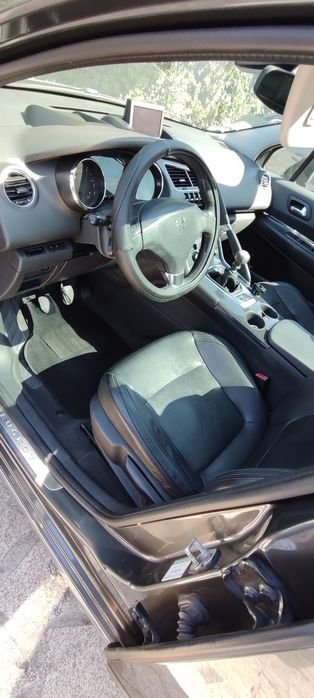 Peugeot 3008 1.6 HDi — 2010 | Teto Panorâmico | Pele