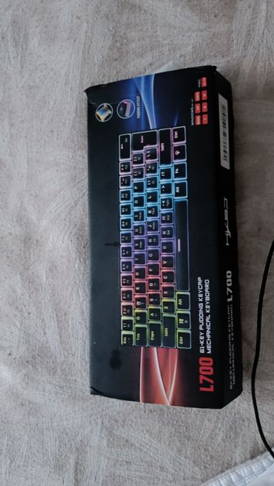 Teclado gaming RGB l700