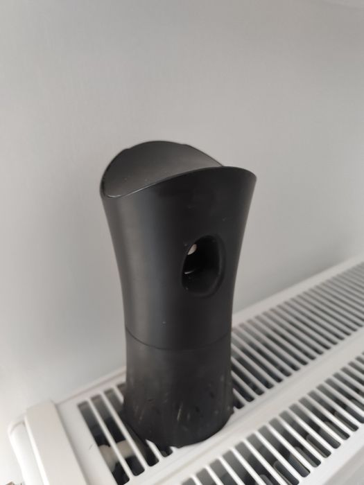 Automatyczny odświeżacz powietrza Air Wick