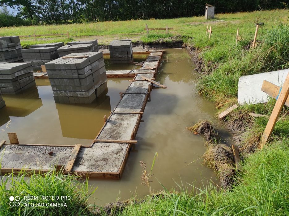 Drenaż Ławy fundamentowej i fundamentów