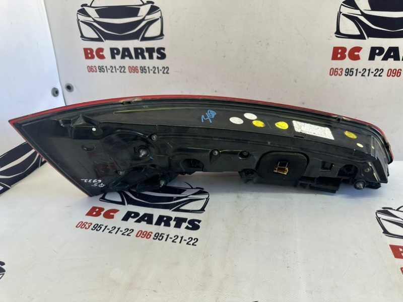 Фонарь правый Audi Q5 2017-2020 Год 80A945094A