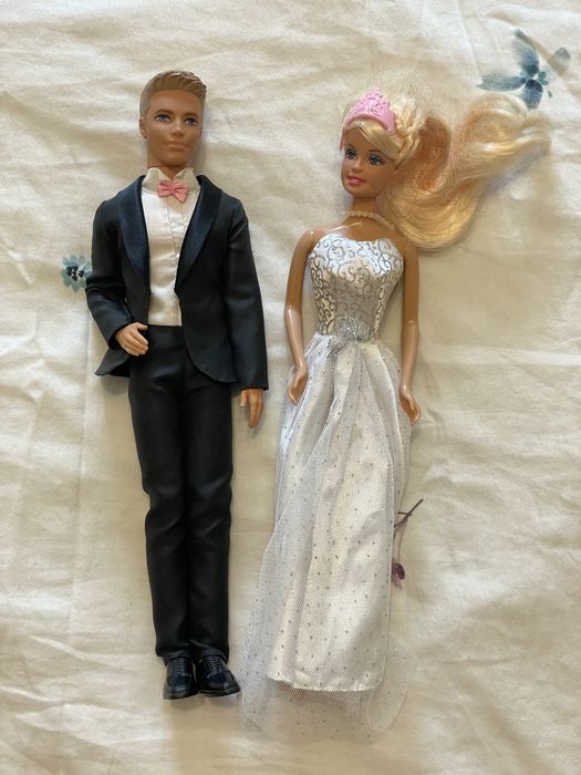 Ляльки, барбі, кен, русалки, дісней