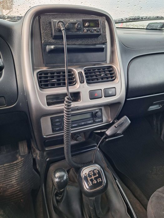 Nissan Navara 2.7 4x4 zdrowa rama pickup