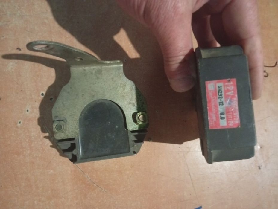 Продам реле зарядки