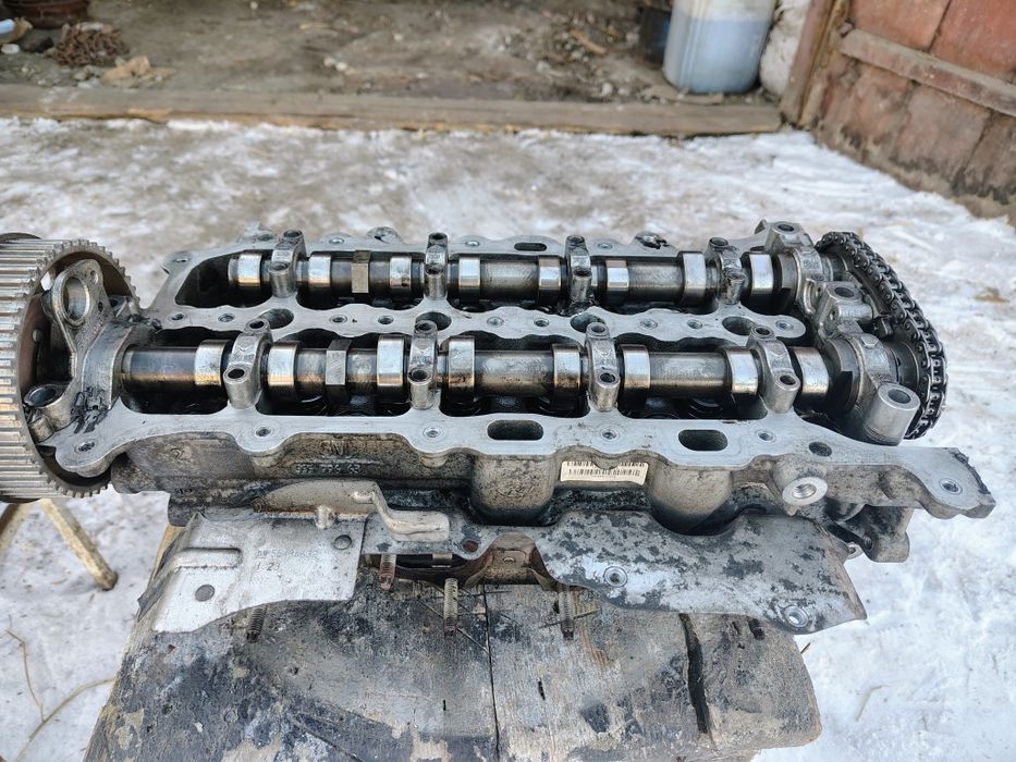 Головка блока циліндрів. Запчастини B20DTH 55599663 - / OPEL INSIGNIA B