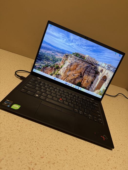 ноутбук Lenovo ThinkPad X1 Carbon gen 9