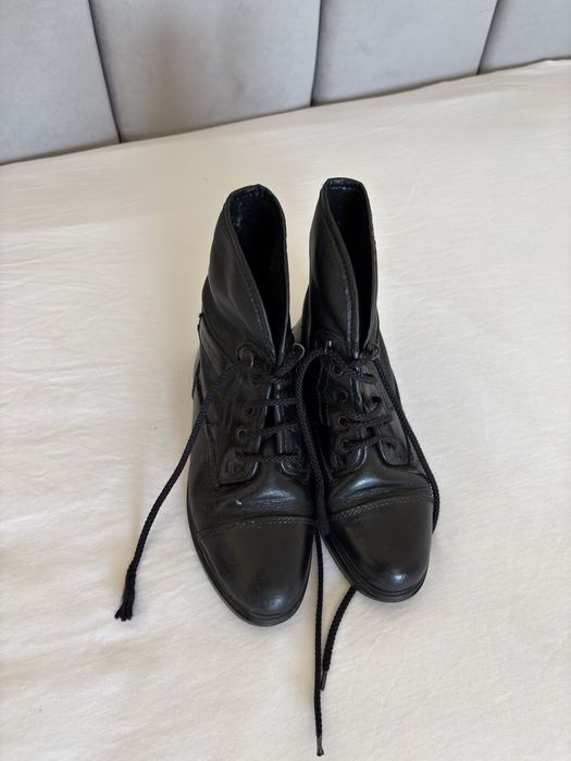 Botas de pele
