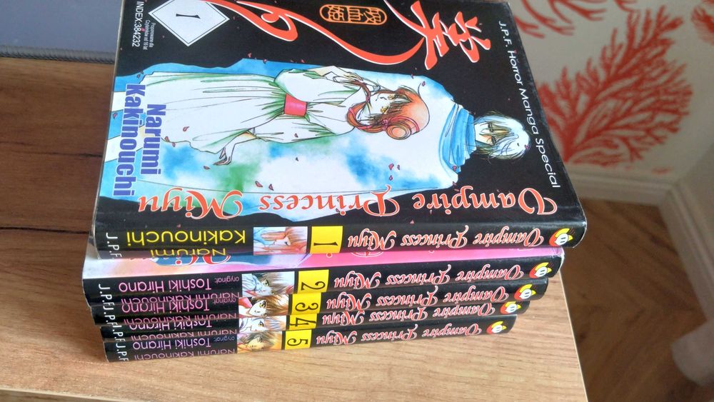 Vampire Princess Miyu manga tomy 1-5