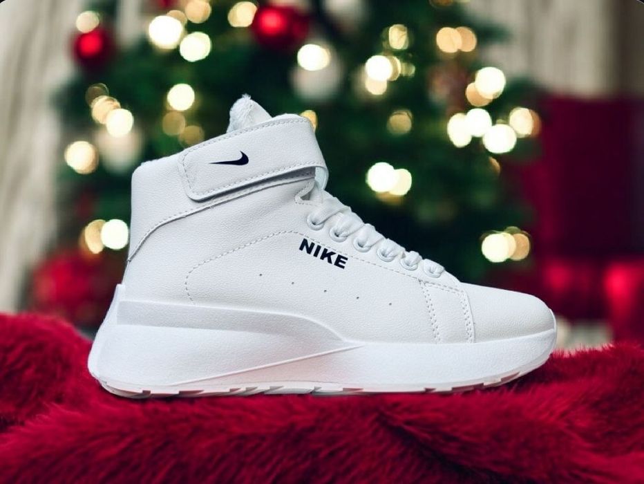 Жіночі зимові кросівки Nike/натуральная кожа/зимние белые ботинки найк