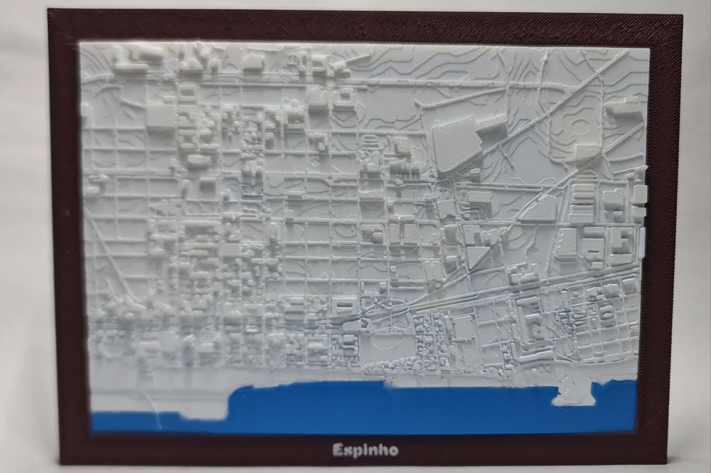 Mapa 3D com relevo Espinho