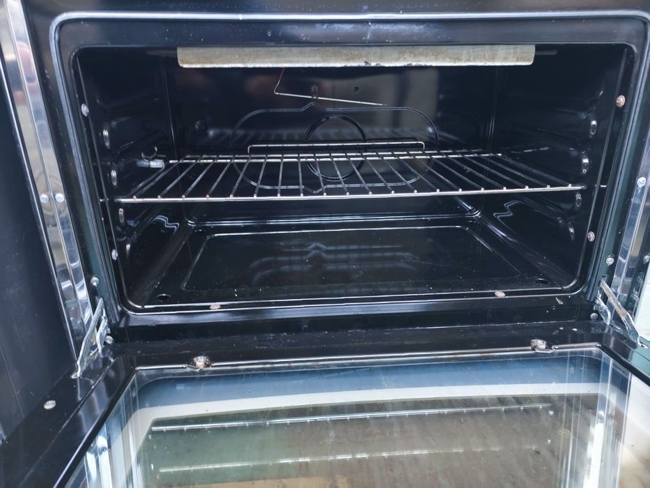 Професійна газова плита на 5 камфорок