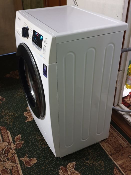 Продам пральнумашинку  Самсунг на 6 кг.Загрузки.