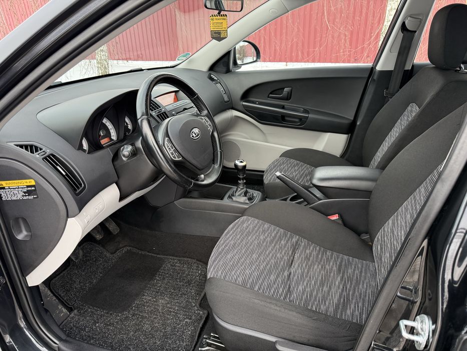 Kia Ceed з Німеччини розмитнений