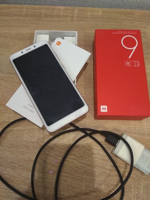 Телефон Ксиоми Redmi 6 3/32  под ремонт
