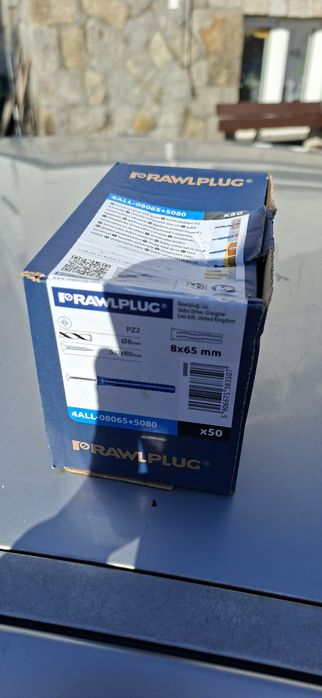 Kołki uniwersalne z wkrętem 60 paczek