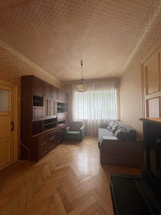 Продам 3 к кв Центр проспект Независимости Сталинка 71 кв м 4 этаж ЭКС