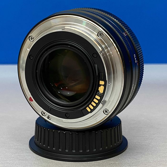 Carl Zeiss Planar 50mm f/1.4 ZE T* (Canon)