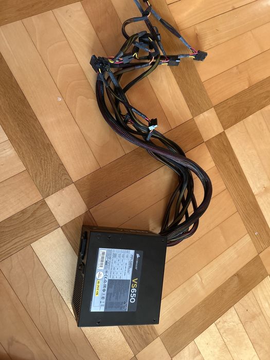 Zasilacz PC Corsair VS650