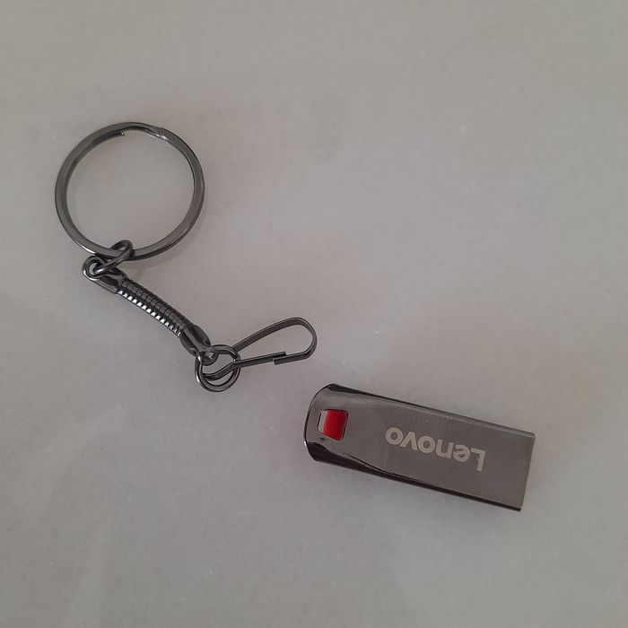 Para venda mini pen drive 256 GB