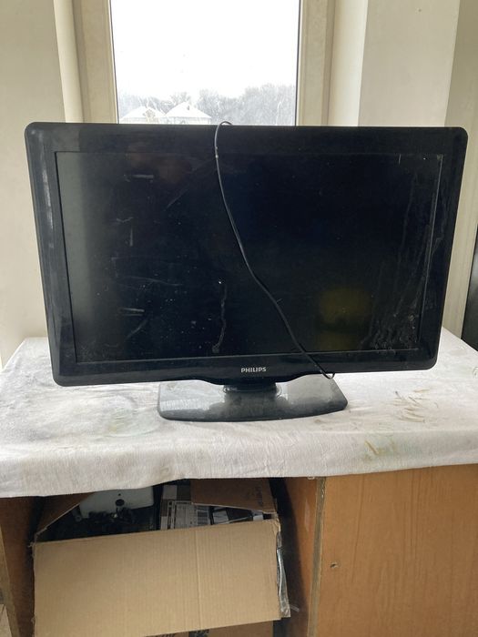 TV Philips 90 дисплей тріщина