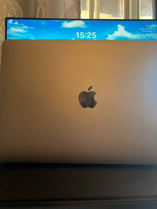 Apple MacBook Air M1 8GB 256GB Excelente Estado