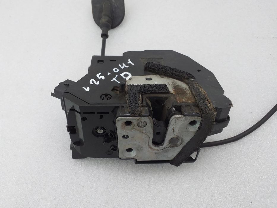 Fechadura / fecho porta trás direito RENAULT Clio IV (BH_)