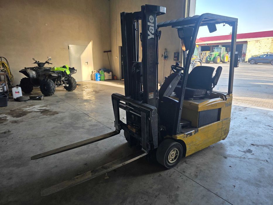 Yale ERP16 ATF E2130 wózek widłowy elektryczny