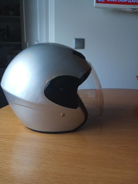 Vendo 2 capacetes jet