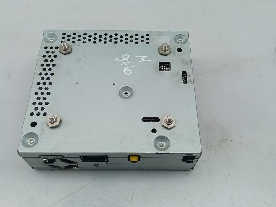 Rádio / auto-rádio MERCEDES-BENZ Classe S (W221)