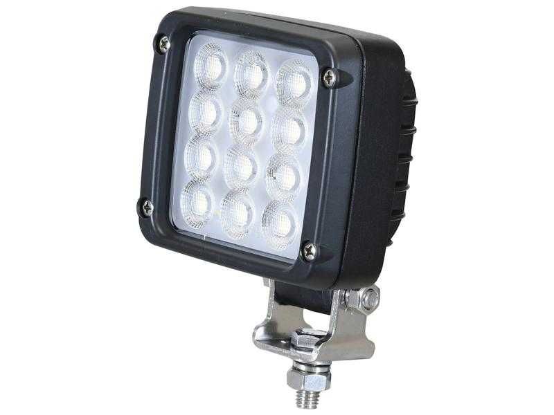 Reflektor LED dużej mocy, Flood Beam Interference: Class 3, 9600