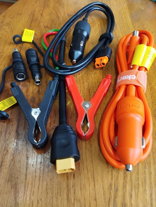 Зарядне до BLUETTI T500 T200S 58.8V/8A/10A блок живлення 25.2V/10A/260