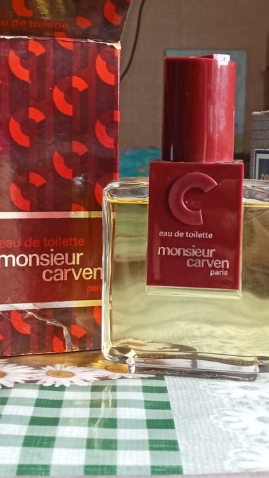 Monsieur Carven — класичний чоловічий аромат