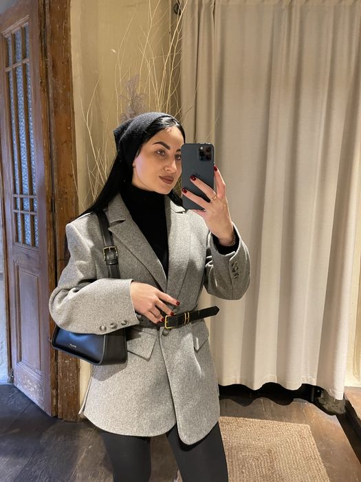 Пальто жакет на весну хустинка в подарунок