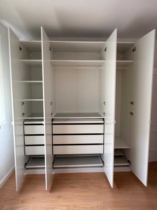 Roupeiro ikea com arrumação